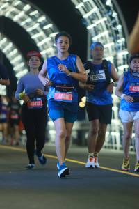BIB: 45472, 46018, 42245, 455
                            <button type="button" onclick="openModal(21207693)" class="btn btn-primary btn-sm float-right btn-popup" data-toggle="modal" data-target=".modal-high-quality">
                        <i class="fas fa-shopping-cart"></i> Add to Cart
                    </button>
                                            <button type="button" onclick="isThisMe(21207693, true)" class="btn btn-success btn-sm float-right btn-popup btn-isme hidden" data-toggle="tooltip" data-placement="bottom" title="นี่คือรูปของคุณใช่ไหม คลิกที่นี่เพื่อเอาเข้าอัลบั้ม">
                        <i class="fas fa-plus"></i> Add to album
                    </button>
                    <button type="button" onclick="isThisMe(21207693, false)" class="btn btn-warning btn-sm float-right btn-popup btn-isnotme hidden">
                        <i class="fas fa-ban"></i> Remove from album
                    </button>